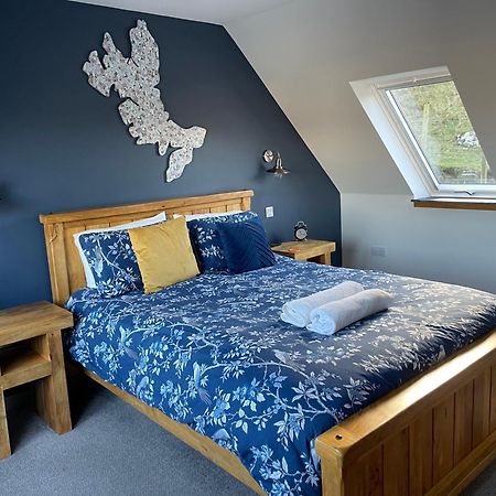 Vila The Bridge Self Catering Kilmaluag Exteriér fotografie