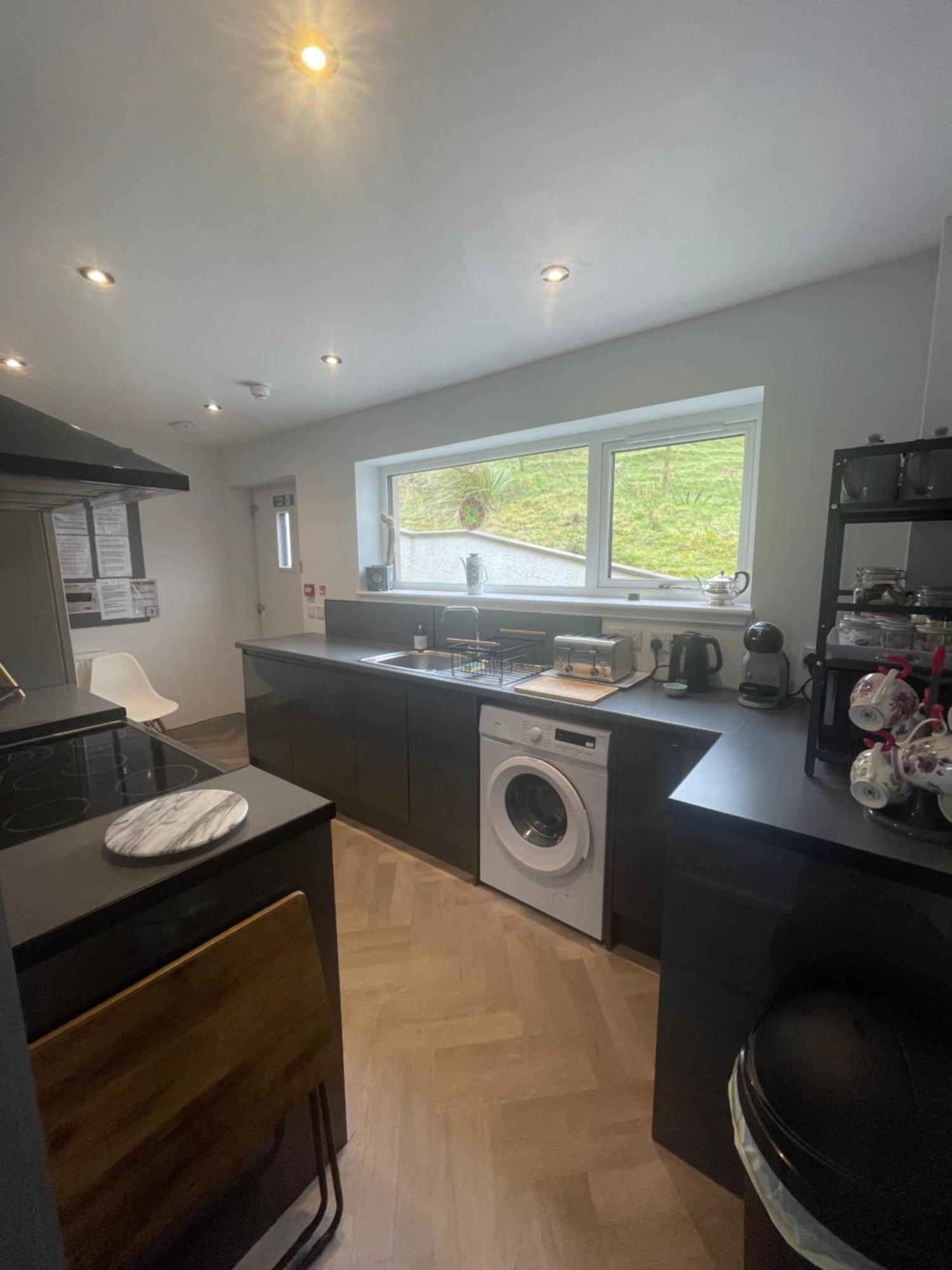 Vila The Bridge Self Catering Kilmaluag Exteriér fotografie
